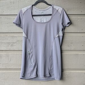 REI Co-Op Lavender Gray Scoop Neck Short Sleeve Hiking Shirt Stretch Size Medium